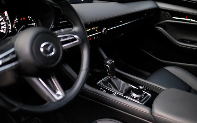 Mazda 3 cena 84900 przebieg: 27167, rok produkcji 2020 z Białystok małe 497